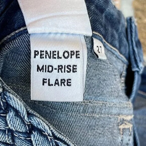 Tularosa Flare Penelope Jeans in Ankara Wash size 27 - Picture 16 of 16